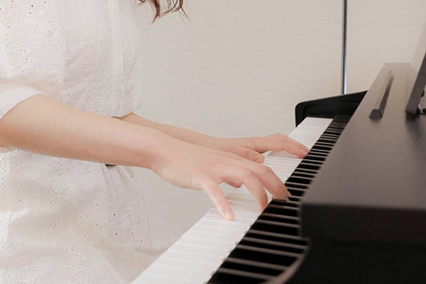 Piano Keyboard with Hands